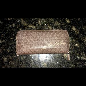 Micheal Kors Wallet